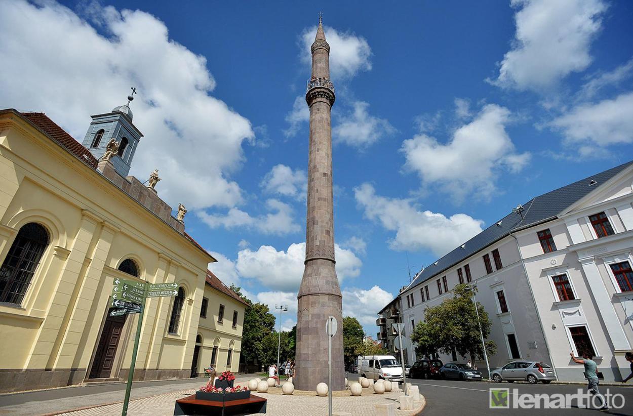 Zóra Apartman Eger Zewnętrze zdjęcie